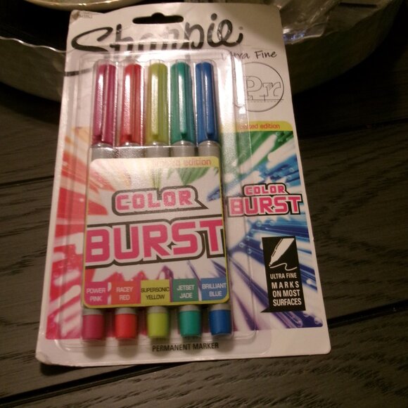 NEW Sharpie COLOR BURST Ultra Fine Point Permanent Markers 5 pk ASSORTED COLORS - Picture 3 of 3